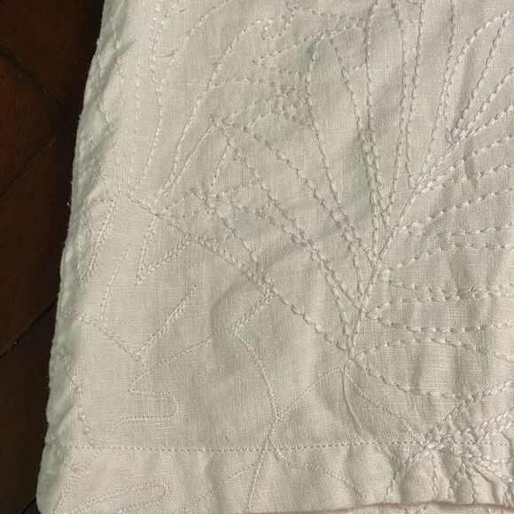 Tommy Bahama white linen skirt - size 6 - Picture 2 of 7